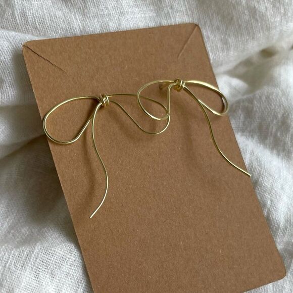Elegant Minimalist Golden Bow Dangle Earrings Metal Drop Earrings Casual Gift - Picture 7 of 7